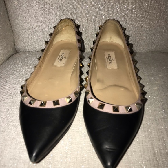 Valentino Shoes - Gorgeous VALENTINO Rock Stud Point Flats♥️♥️♥️